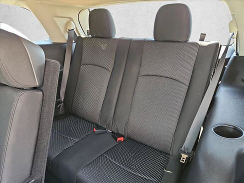 Used 2020 Dodge Journey SE FWD image 25