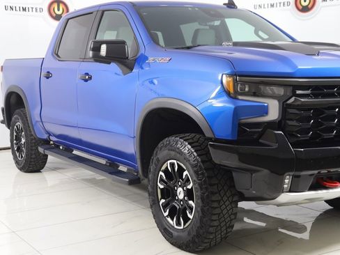 Used 2023 Chevrolet Silverado 1500 ZR2 w/ Technology Package image 40