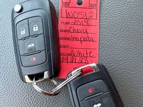 Used 2018 Chevrolet Impala LS image 30
