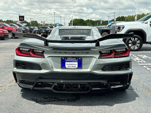 Used 2023 Chevrolet Corvette Z06 w/ Stealth Interior Trim Package RWD image 14