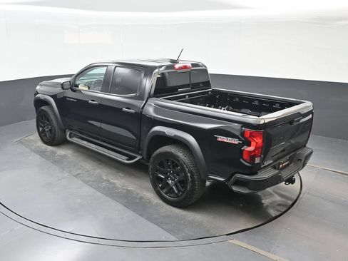 Used 2024 Chevrolet Colorado Trail Boss w/ Technology Package AWD/4WD image 19