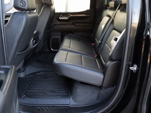 Used 2023 GMC Sierra 1500 Elevation w/ Elevation Premium Package image 27