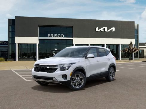 New 2026 Kia Seltos LX FWD image 1