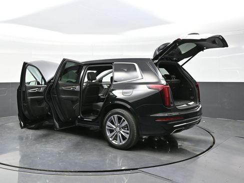 Certified 2025 Cadillac XT6 Premium Luxury w/ Platinum Package AWD/4WD image 49