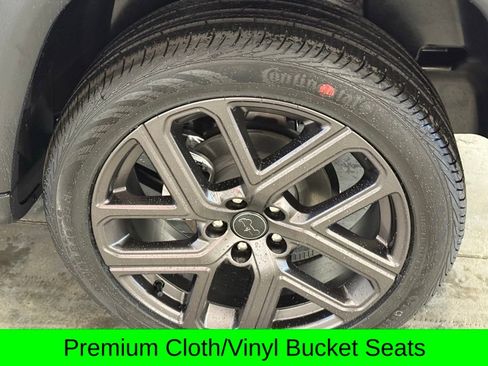 New 2026 Jeep Compass Latitude image 8