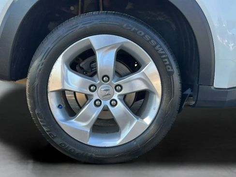 Used 2016 Honda HR-V LX image 47