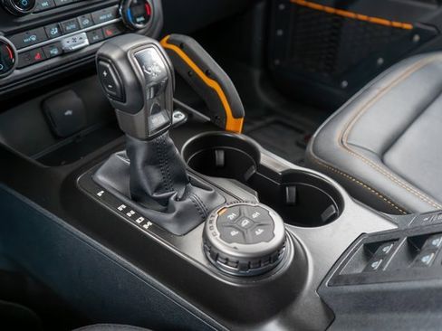 Used 2023 Ford Bronco Badlands w/ Sasquatch Package image 42