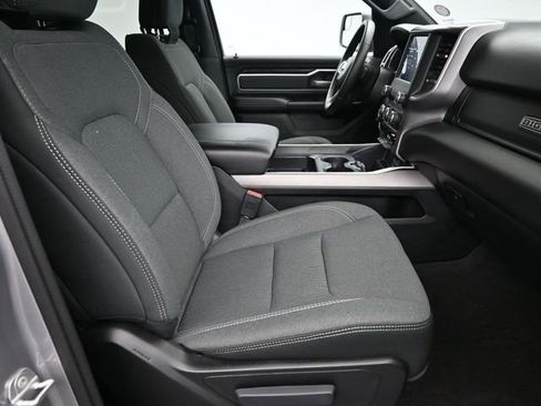 Used 2022 RAM 1500 Big Horn AWD/4WD image 12