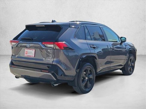Used 2021 Toyota RAV4 XSE image 5
