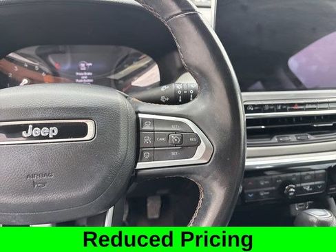 Used 2022 Jeep Compass Limited AWD/4WD image 18