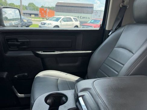 Used 2019 RAM 1500 Tradesman RWD image 18