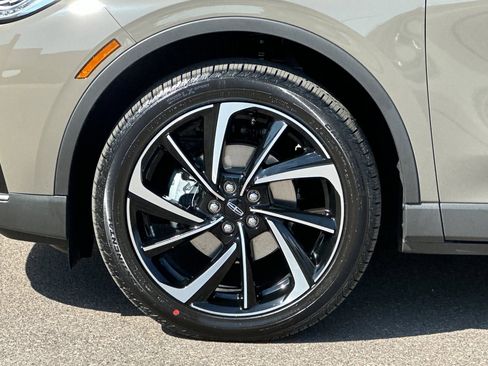 New 2025 Lincoln Corsair Reserve w/ Equipment Group 202A image 23