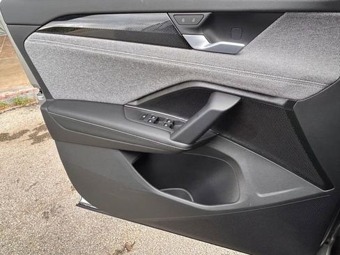 New 2026 Volkswagen Tiguan S image 18