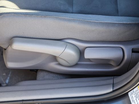 Used 2009 Honda Civic DX-VP image 17