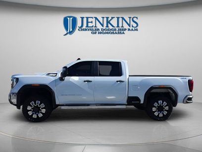 Used 2024 GMC Sierra 2500 Pro w/ 1SA Pro Safety Plus Package