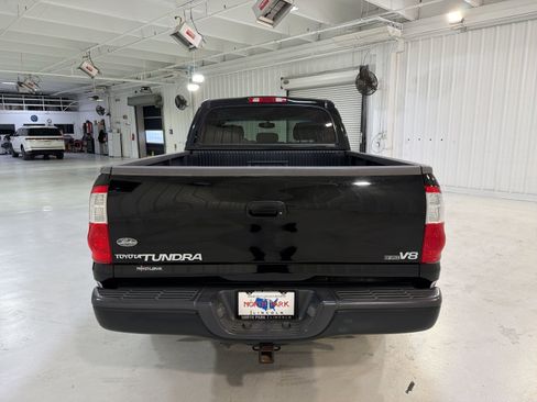 Used 2006 Toyota Tundra Limited image 24