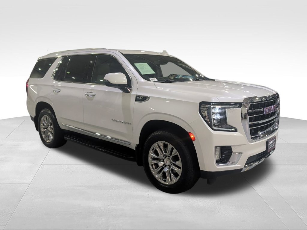 Used 2022 GMC Yukon SLT w/ SLT Luxury Package AWD/4WD image 3
