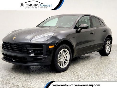 Used 2021 Porsche Macan AWD image 1