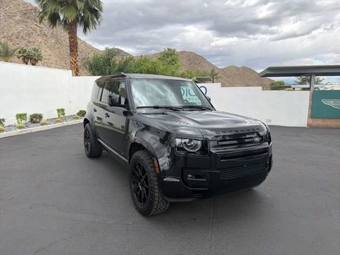 Used 2021 Land Rover Defender 110 X-Dynamic HSE image 3