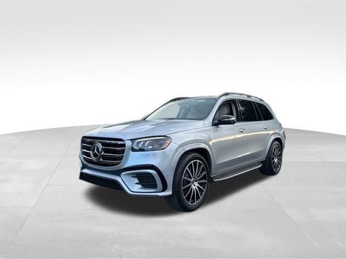 New 2026 Mercedes-Benz GLS 450 4MATIC image 1