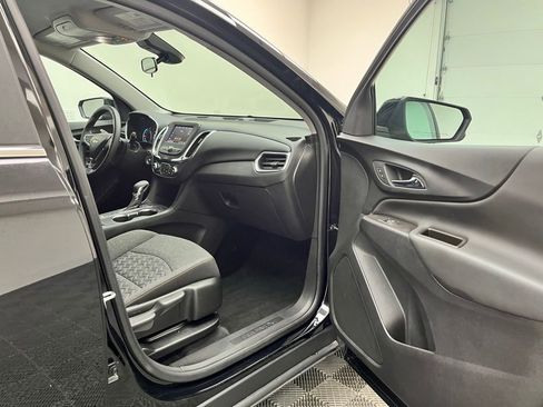 Used 2023 Chevrolet Equinox LT AWD/4WD image 30