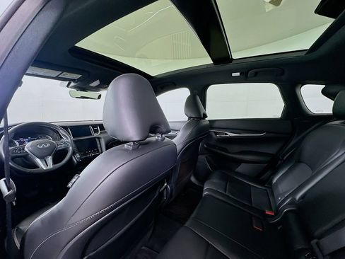 Used 2023 INFINITI QX50 Sport image 11