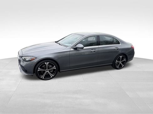 Used 2024 Mercedes-Benz C 300 Sedan image 2