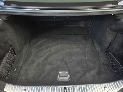 Used 2019 Mercedes-Benz S 560 Sedan image 43