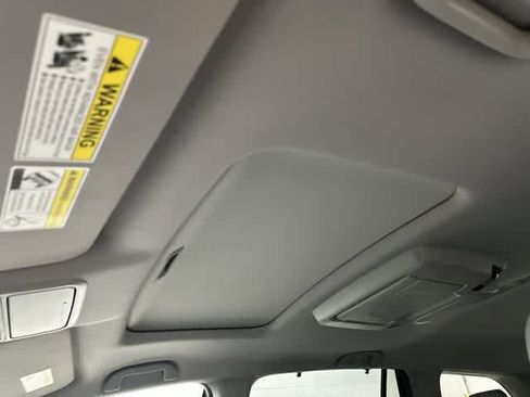 Used 2020 Honda Pilot Touring image 28