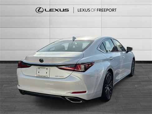 Used 2023 Lexus ES 350 w/ Premium Package image 4
