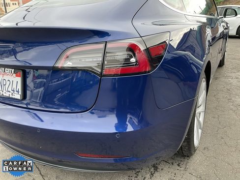 Used 2019 Tesla Model 3 Standard Range Plus image 79