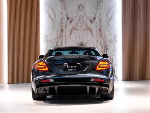 Used 2005 Mercedes-Benz SLR image 8