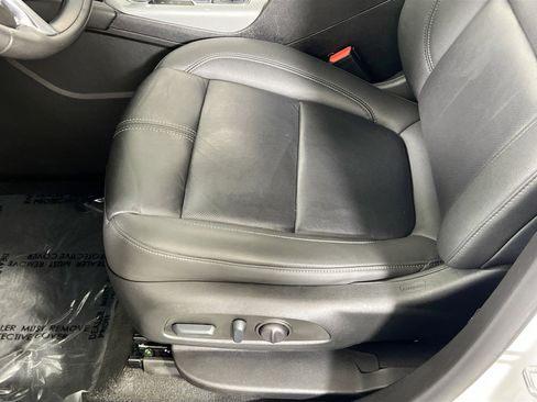 Used 2022 Chevrolet Blazer LT w/ Midnight/Sport Edition image 18