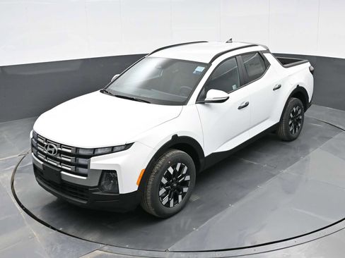 Used 2025 Hyundai Santa Cruz SEL AWD/4WD image 25