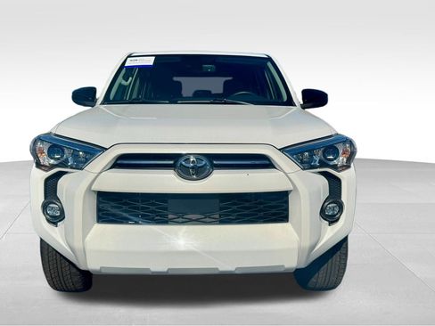 Used 2024 Toyota 4Runner SR5 image 21