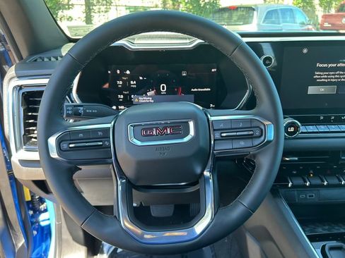 New 2026 GMC Canyon Elevation w/ Convenience Package image 16