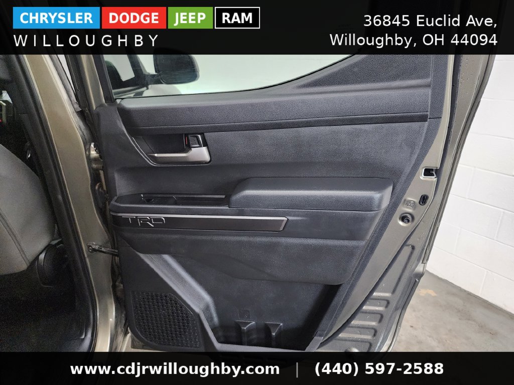 Used 2024 Toyota Tacoma TRD Off-Road AWD/4WD image 31
