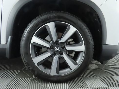 Used 2023 Honda Pilot Touring image 34