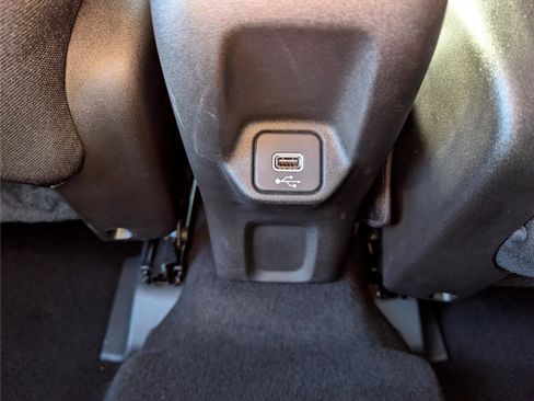 Used 2022 Jeep Renegade Latitude image 15