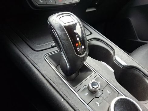 Used 2019 Cadillac XT4 Premium Luxury w/ Cold Weather Package image 14