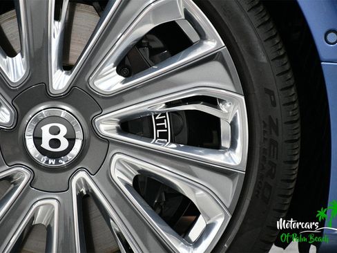 Used 2023 Bentley Flying Spur W12 image 75