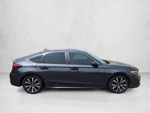 Used 2024 Honda Civic EX-L image 4