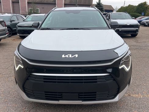New 2026 Kia Niro EX image 6