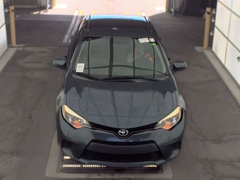 Used 2016 Toyota Corolla L FWD image 2