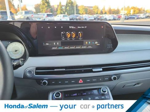 Used 2023 Hyundai Palisade SEL image 15