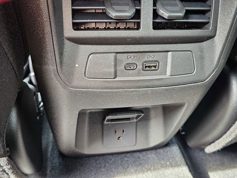 New 2026 GMC Canyon Elevation image 32