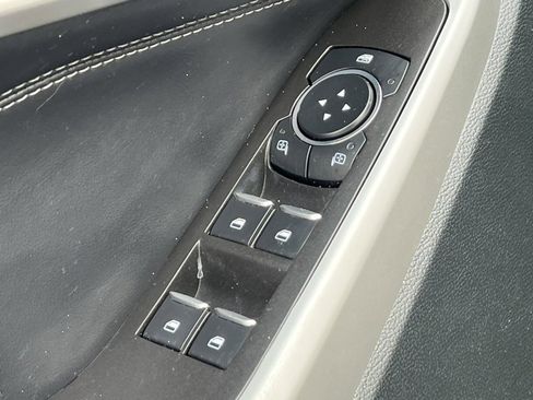 Certified 2023 Ford Explorer XLT w/ Equipment Group 202A image 17