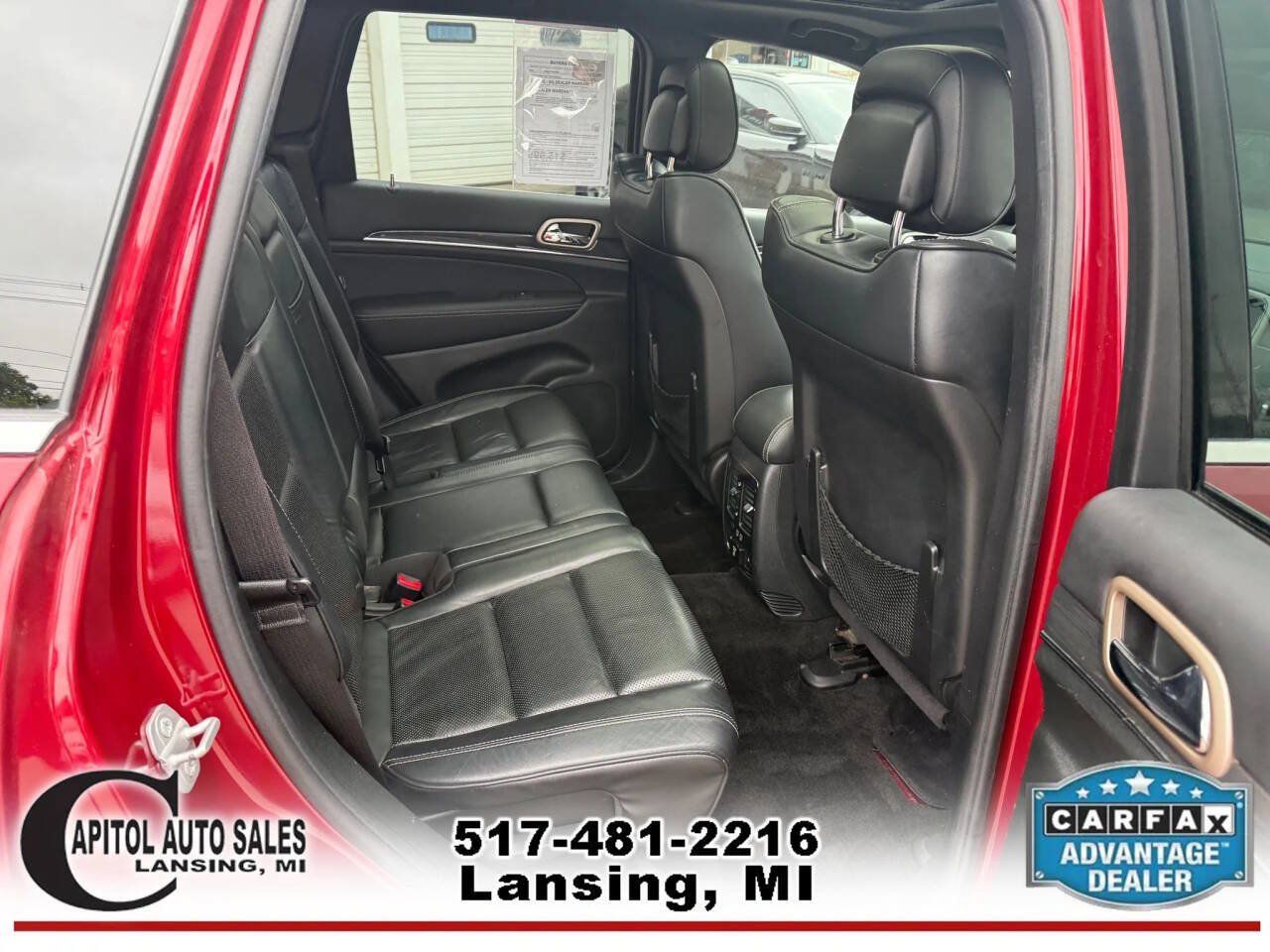 Used 2015 Jeep Grand Cherokee Overland w/ Advanced Technology Group AWD/4WD image 16