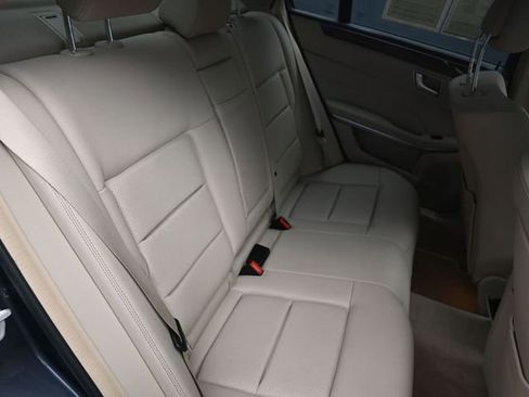 Used 2016 Mercedes-Benz E 350 Sedan image 26