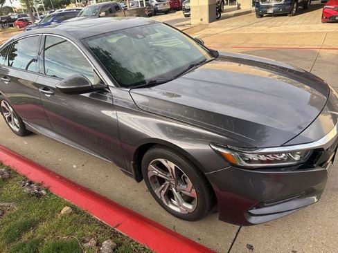 Used 2020 Honda Accord EX image 1